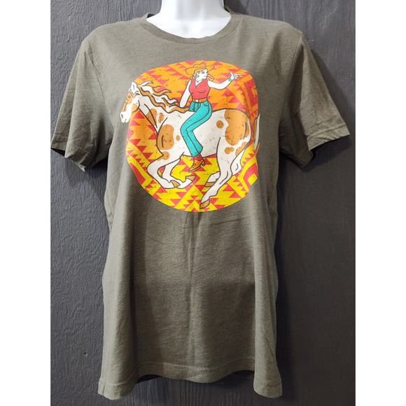 Women Medium Casual Summer Western Print Graphic Tee by Rowdy Crowd Clothing - Picture 1 of 7